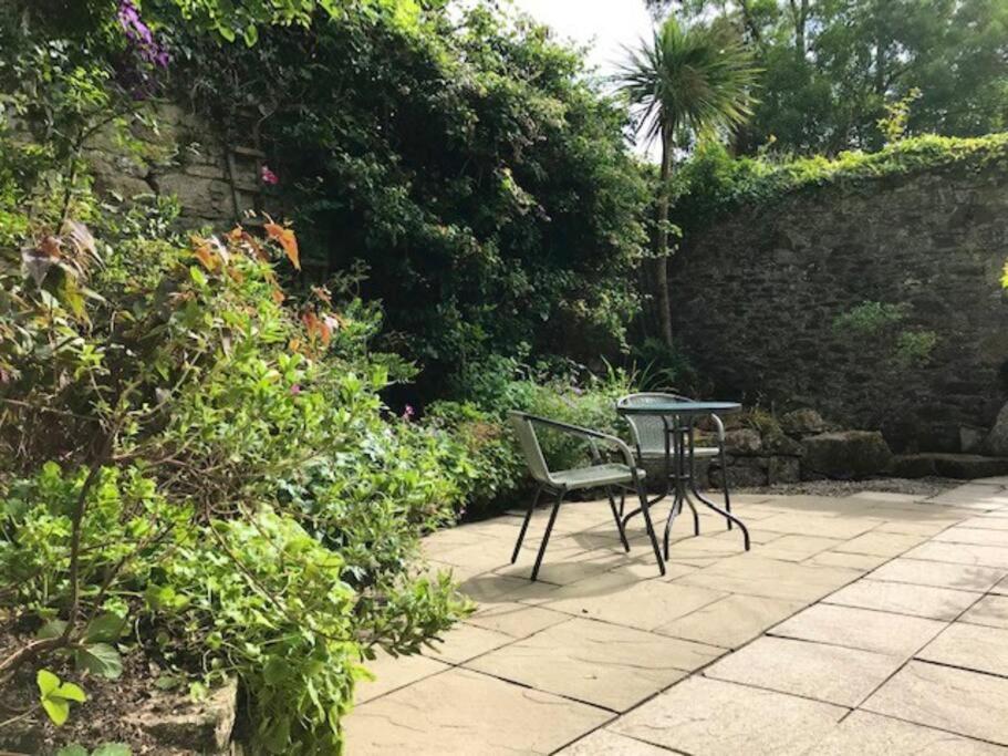Woodland Cottage In Cornwall With Walled Garden Helston Exteriör bild